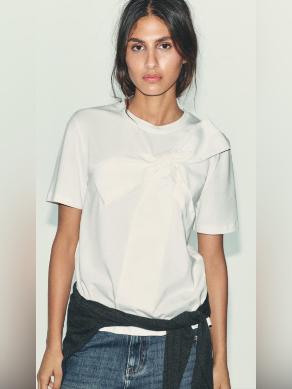 Zara White Top with Front Bow Accent